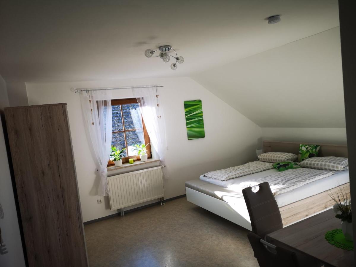 Angeln Am Regen - Angelhof Posl Lejlighed Nittenau Eksteriør billede
